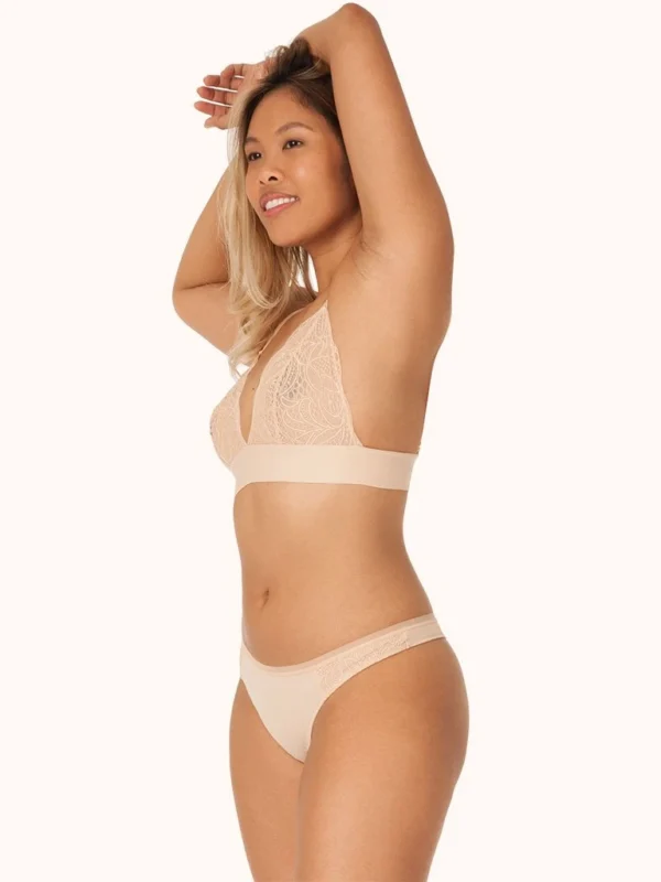 The Palm Lace Thong: Toasted Almond